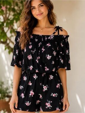 B. Darlin Black Floral Off Shoulder Romper Women’s 3/4 NWT